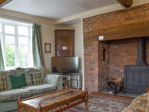 Welcoming living room | The Coach House, Craven Arms