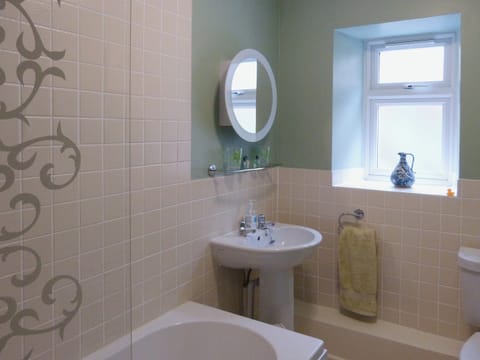 Bathroom | The Briars, Lydbrook, Forest of Dean