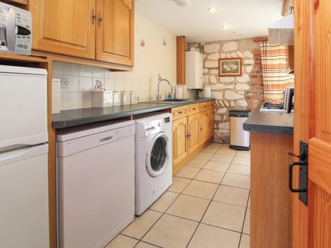 Kitchen | Seagull Cottage - Beacon Farm, Flamborough