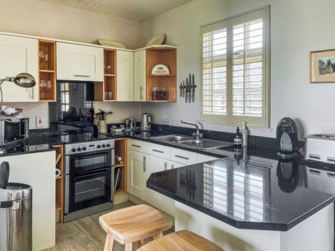 Kitchen | Snooty Fox Cottage, near Hexham