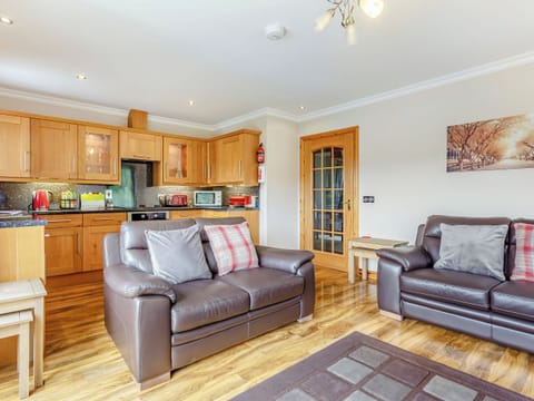 Open plan living space | Carinish Beag, Achaphubuil near Fort William