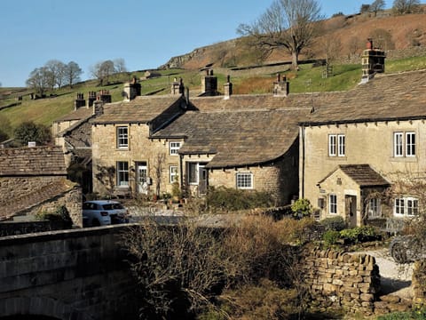 Setting | Little Brook Cottage, Hebden near Grassington