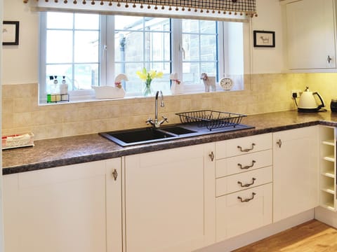 Kitchen | Cherry Blossom Cottage, Kettlesing near Harrogate