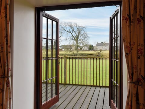 Pleasant views of fields | Digger&rsquo;s Cottage, Near Lauder