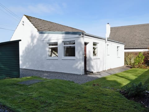 Enclosed lawned garden | Baravullin, Benderloch near Oban