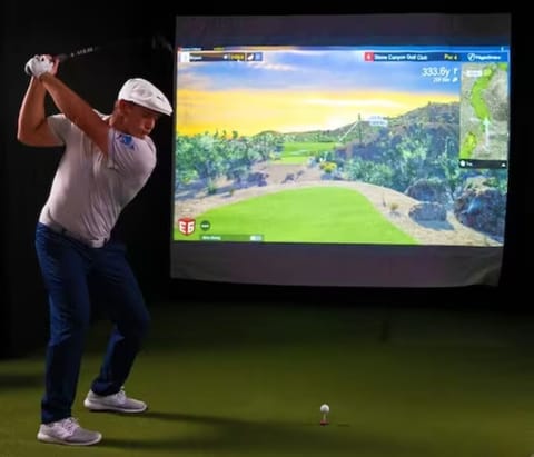 Enjoy a Golf Studio so you can practice with the same Golf Launch Monitor and Golf Simulator that Bryson Dechambeau & Bubba Watson use (this is upon request after reservation has been made and we can set it up with deposit at least 3 weeks notice).
