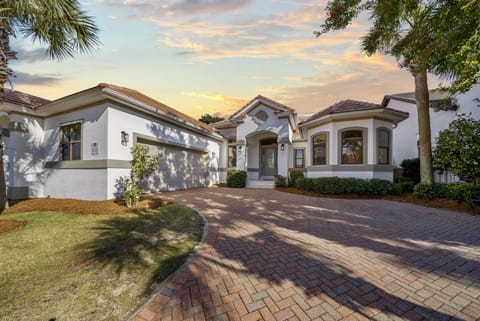 Casa Del Sol | 57 Siesta Bluff | Gulf Tide Vacations