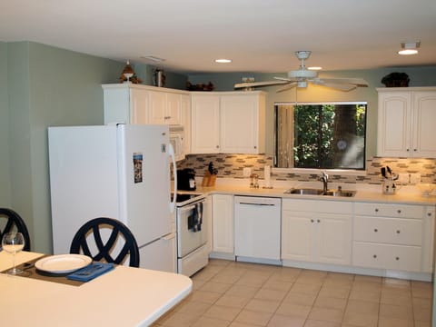 Large fully equipped kitchen.