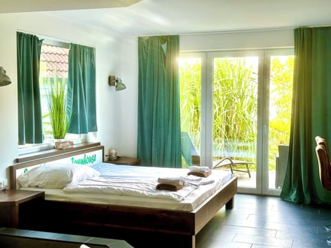 Comfort Double Room, 1 King Bed, Non Smoking, Terrace | In-room safe, soundproofing, bed sheets