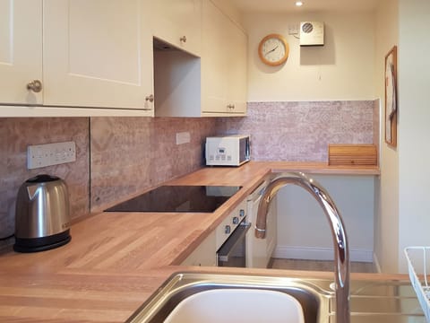 Kitchen | Limetrees - Hewetson Court - Hewetson Court, Keswick