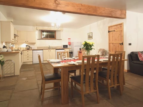 Open plan living/dining room/kitchen | Bramley Farm Cottages - The Barn, Whalley