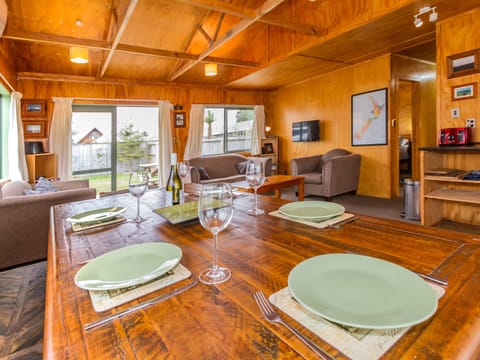 Large table and good seating