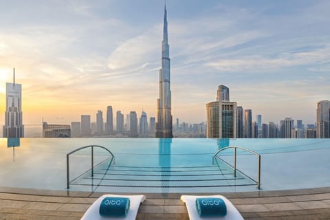 2 outdoor pools, pool umbrellas, sun loungers