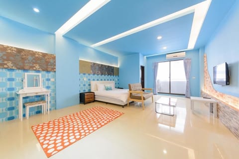Double Room, 1 Double Bed, Non Smoking | Blackout drapes, soundproofing, free WiFi, bed sheets