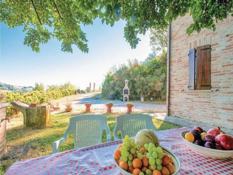 Property, Real Estate, Estate, House, Grass, Tree, Building, Room, Home, Food