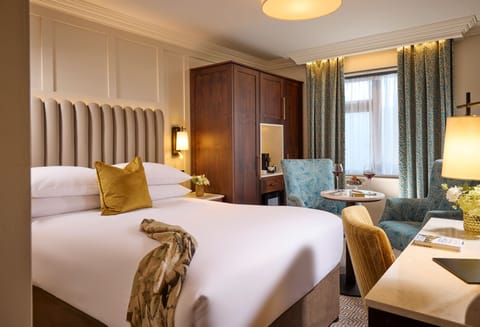 In-room safe, iron/ironing board, free WiFi, bed sheets