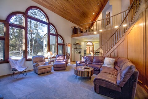 Living Room - Main Level