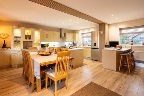 Cwalafila Kitchen Diner