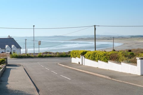 Pen Y Bryn - Stock photo road and beach