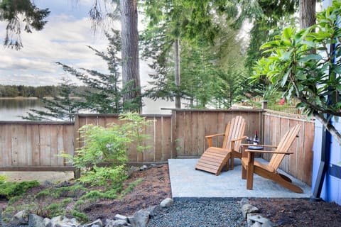 Patio for cottage guests