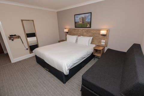 Standard Double Room | Desk, iron/ironing board, free WiFi, bed sheets