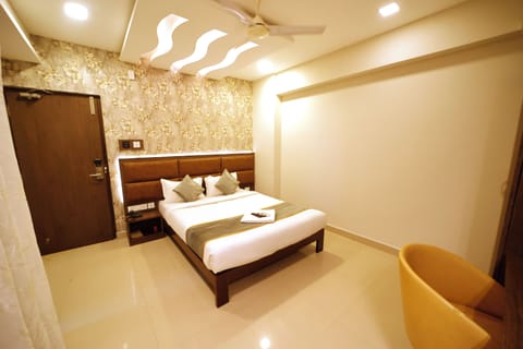 Deluxe Double Room, 1 Double Bed | Free WiFi
