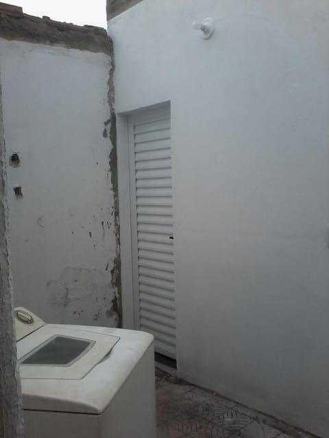 House, 3 Bedrooms | Bathroom | Shower, towels