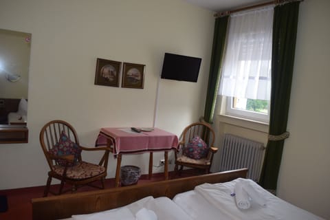 Basic Double Room, Private Bathroom