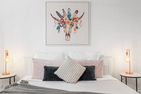 Beautiful King Size bed
