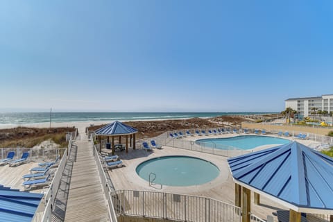 Orange Beach Vacation Rental | 1BR | 2BA | 616 Sq Ft | Steps Required