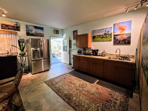 Big Kitchenette living and dining room area to prepare meals and relax.