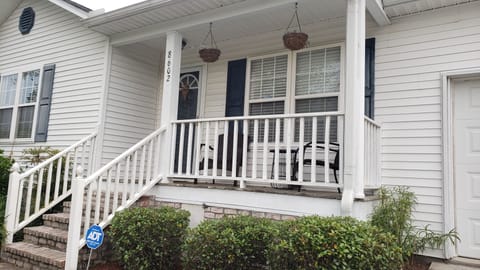 Cozy porch for watching the sunrise...and sunset 