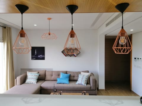 Apartment | Blackout drapes, iron/ironing board, free WiFi, bed sheets