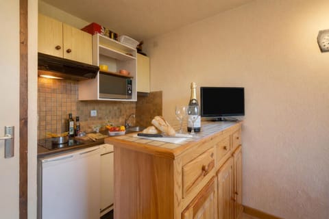 Practical kitchen with a dishwasher