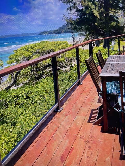 Stunning views of Hanalei from the lanai. New furniture and redwood deck 5-21-24
