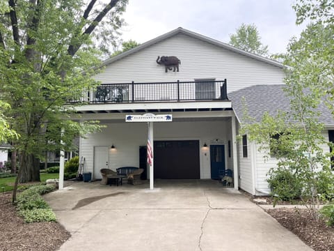 2025 front of Main House
