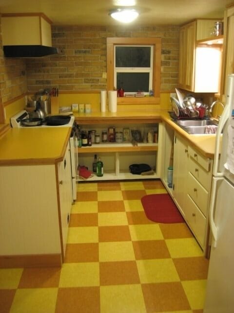 Retro Remodeled Kitchen