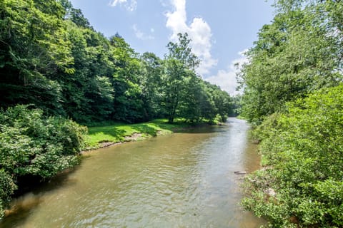 Looking Down the New River from the Property at Riverside Retreat