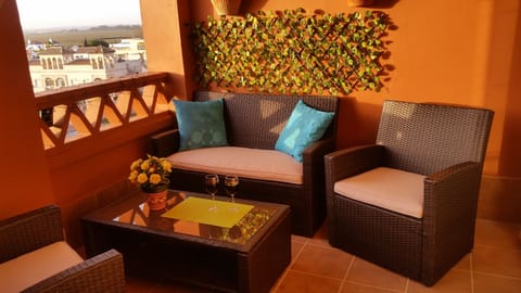Relax & unwind on the Balcony and take in the stunning sunsets over Portugal. 