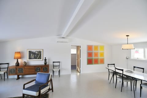 Living Room/ Dining Room