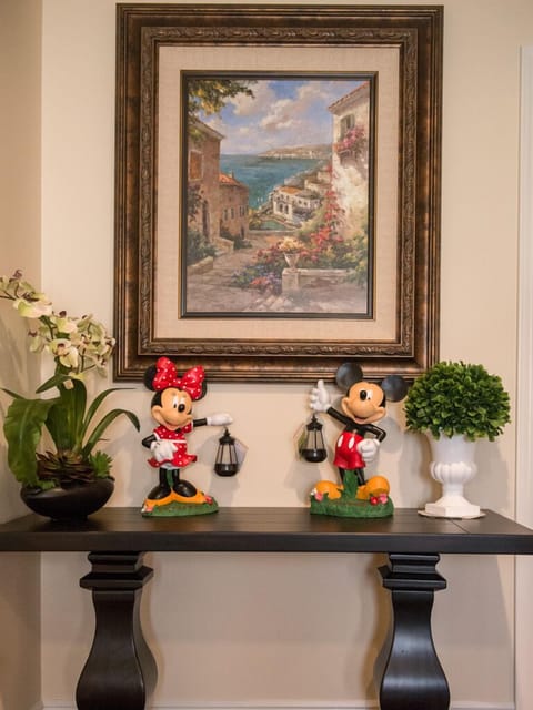 Greetings from Mickey and Minnie!