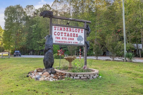 Welcome to
Timberloft Cottages!