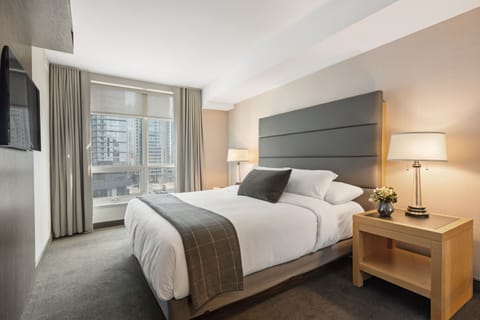 Deluxe Studio Suite | In-room safe, blackout drapes, iron/ironing board (on request)