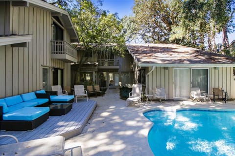 North Sea Pines 70 Exterior