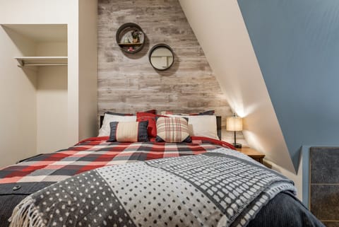 Queen Bed in Master Bedroom