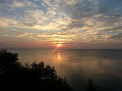 A Superior Sunset for a finishing touch to a beautiful day