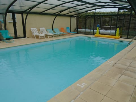 Swimming pool 10m x 5m
