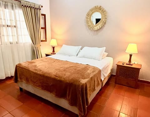 Deluxe Double Room, 1 Double Bed, Non Smoking | Down comforters, iron/ironing board, free WiFi, bed sheets