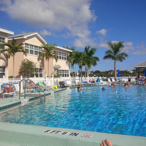 POOL AREA, salt water
