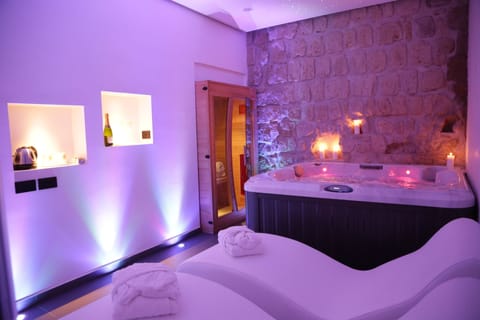Couples treatment rooms